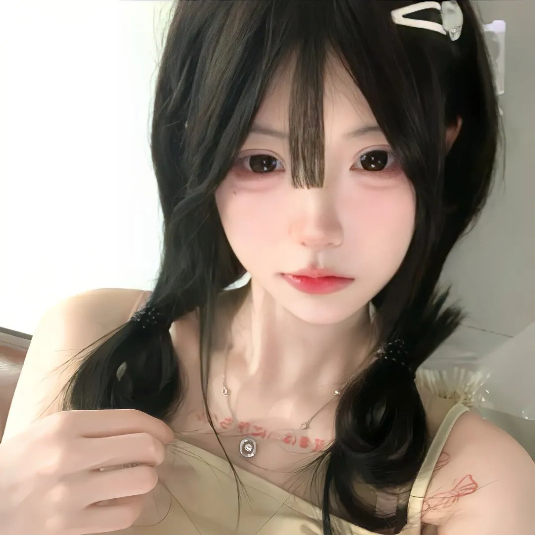 大老千与小妖精